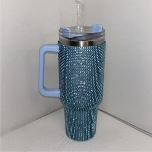 40oz - Large Blue Studded Tumbler w/ Handle - NWT!